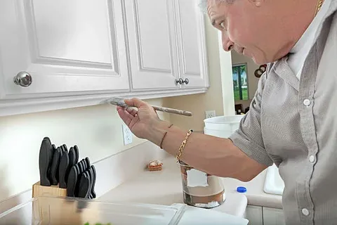 i